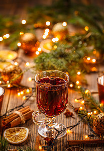 圣诞热红酒 冬天 假期 茶 香料 红色的 肉桂背景图片