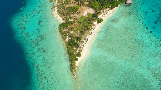 萨马尔岛热带海滩泻湖高清图片