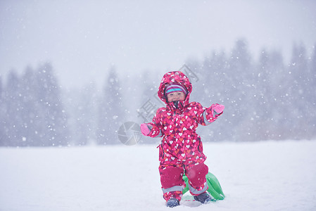 冬季 孩子 冬天 生活 有趣的 雪 假期 寒冷的 天 女儿图片