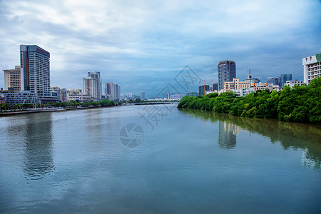 三亚市风蓝河和云景背景