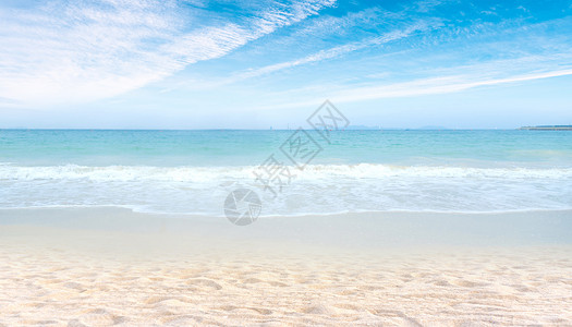 蓝天海岸夏季沙滩设计图片