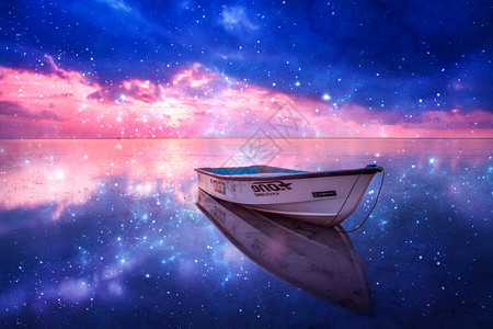 大熊湖星空下的小船设计图片