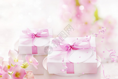 粉色唯美礼盒高清图片