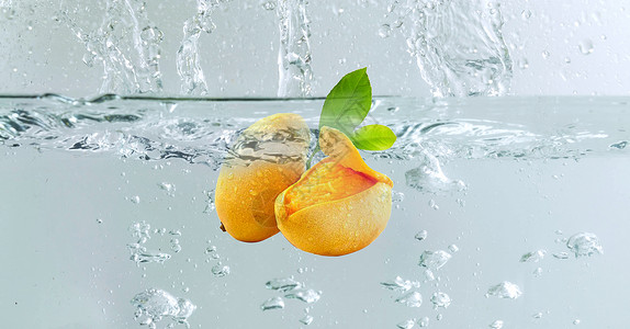 芒果台水下的芒果设计图片