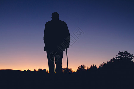 绅士拐杖孤独老人设计图片