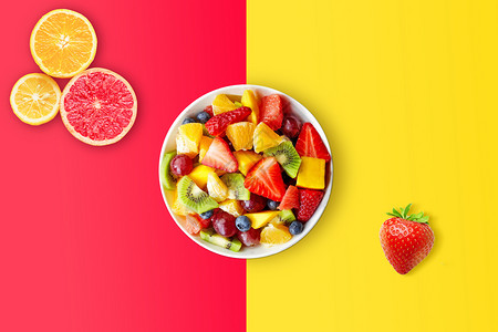 白色草莓水果设计图片