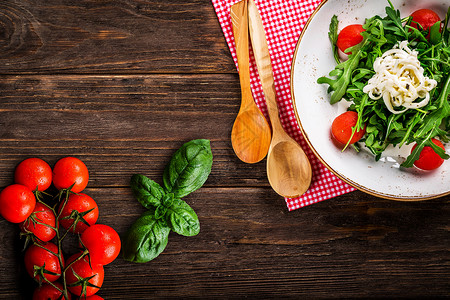 番茄一个健康美食设计图片