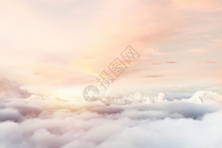 云雾笼罩高空云端场景设计图片