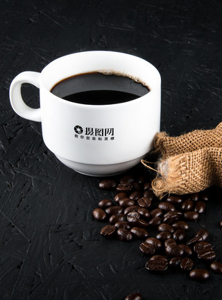 高铁咖啡素材咖啡手持杯贴图样机模板