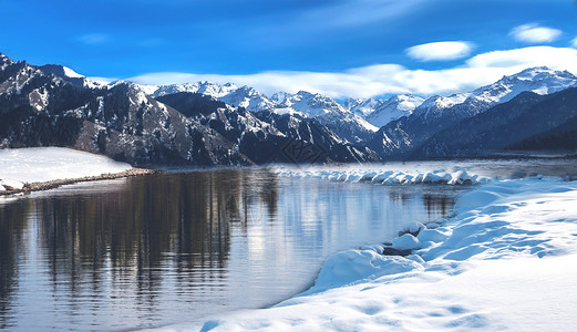 湖畔风景冬季雪景设计图片