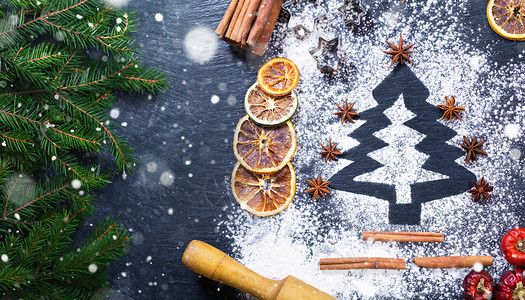 雪晶盐创意圣诞树设计图片