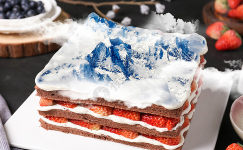 舒芙蕾草莓蛋糕雪山蛋糕设计图片