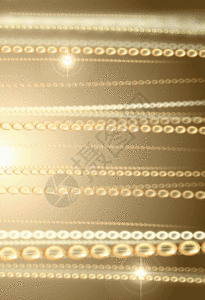 金色珠帘h5动态背景图片