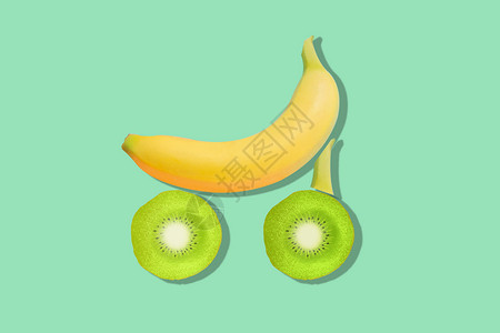 切香蕉水果轮滑设计图片