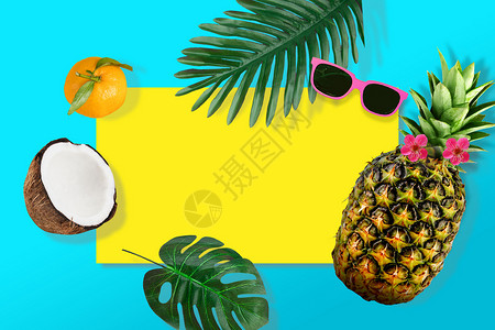 菠萝和椰子夏天清凉促销场景设计图片