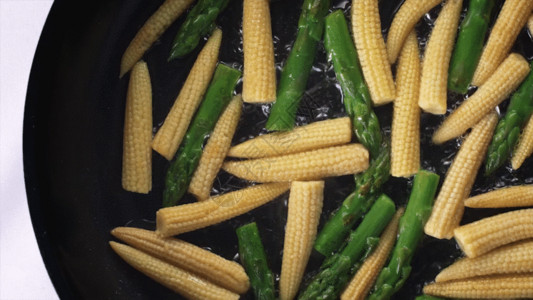 玉米油条水煮食材GIF高清图片