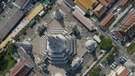 城市俯拍无人机航拍泰国曼谷湄公河寺庙宫殿GIF高清图片