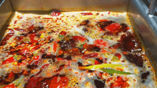 生鱼片披萨沸腾的丝绸GIF高清图片