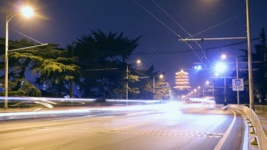 夜景路灯黄鹤楼交通延时GIF高清图片