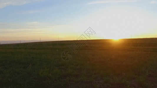 山地旅游新疆航拍山地草原GIF高清图片