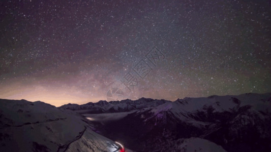 山路夜景星空gif高清图片