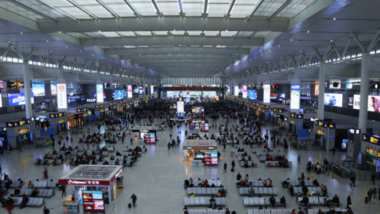 机场出发上海虹桥火车站GIF高清图片