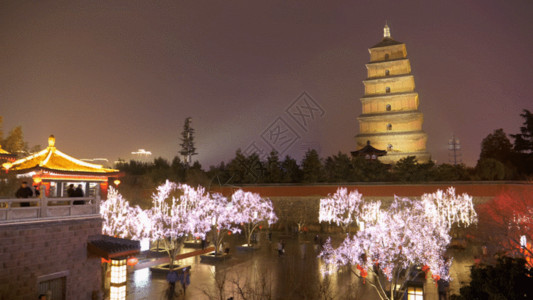 中国灯光大雁塔夜景展示GIF高清图片