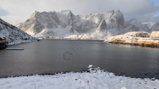 里群岛挪威罗弗敦群岛冬季自然风光GIF高清图片