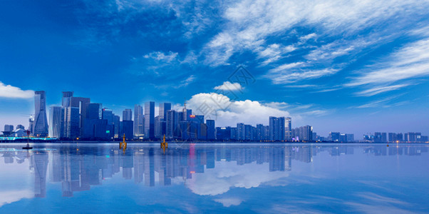 蓝色背景城市世纪之城gif动图高清图片