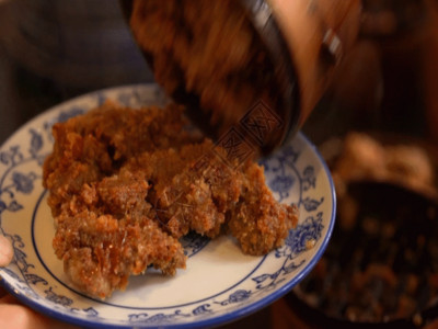 地方特色食品粉蒸牛肉盛盘GIF高清图片