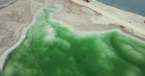 中国海岸线航拍翡翠湖 GIF高清图片