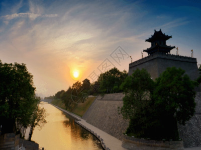 济南护城河西安城墙日落延时GIF高清图片