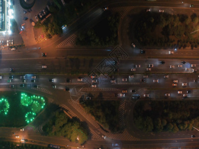 绿色都市都市夜景车流航拍GIF高清图片