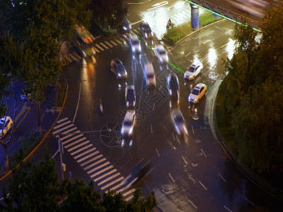 雨天纽约交通夜景车流GIF高清图片