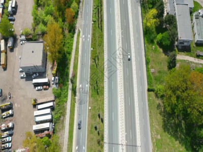 城市道路俯视城市道路航拍GIF高清图片