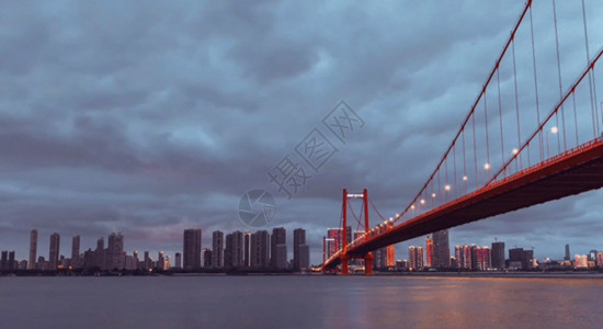 海与城市鹦鹉洲大桥gif动图高清图片