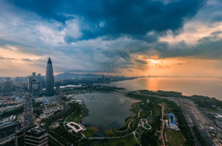 碧螺塔酒吧公园深圳湾城市建筑风云gif动图高清图片