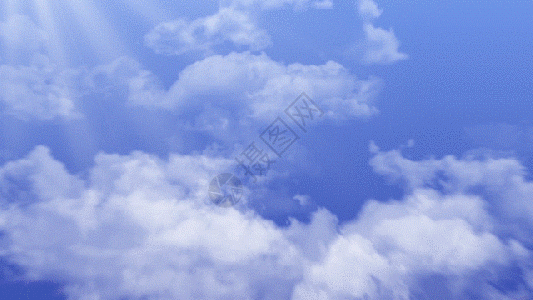 穿梭云层gif图片
