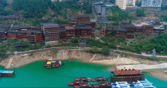国家5A级景区航拍乌江GIF高清图片