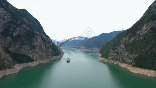 建筑线条之美航拍大美河山GIF高清图片