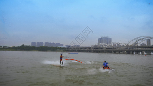 城市竞技赛海上摩托艇GIF高清图片