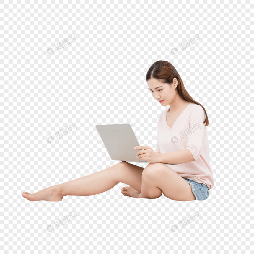 美女居家看电脑图片