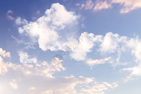 唯美天空云朵背景图片