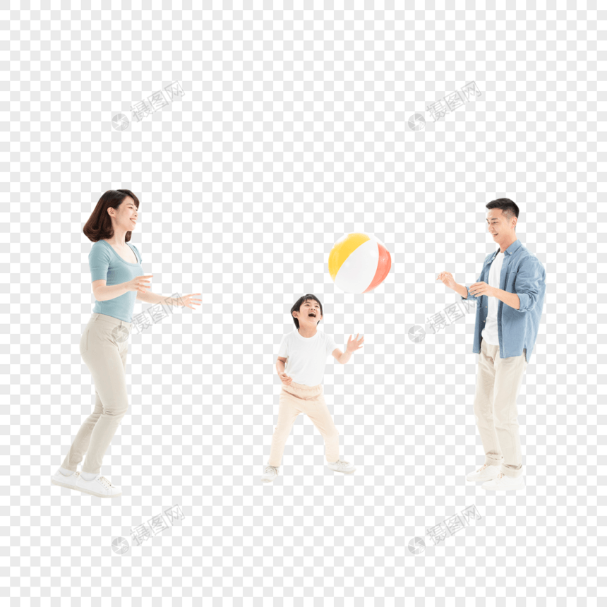 一家三口玩沙滩球图片