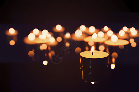 烛光闪闪蜡烛祈福设计图片