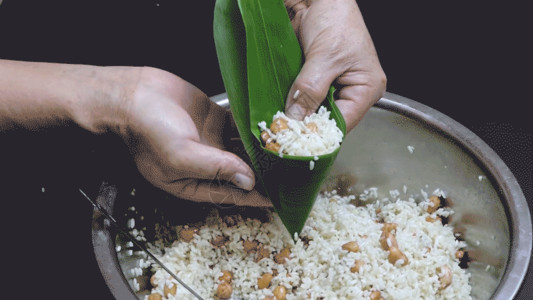 腌制食物包红枣粽子GIF高清图片