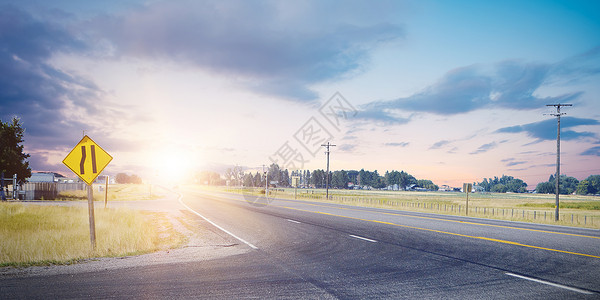 高速公路限速公路背景设计图片