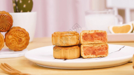广式蛋挞美味月饼GIF高清图片