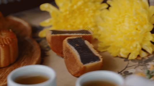 小茶壳素材菊花大闸蟹和月饼GIF高清图片