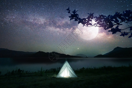 晚上露营星空夜景露营设计图片